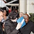 Michael and his children arrive at Los Angeles International Airport.