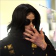 Michael and his children visits Tom's Toys