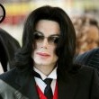 Michael Attends the funeral of former lawyer Johnny Cochran.