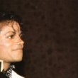 Michael goes to the New York Metropolitan Museum of Natural History to receive awards to celebrates Thriller.