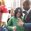 Michael in Victoria Palace Theatre - Londra, unde a vizionat muzicalul "Billy Elliot".