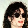 Michael Jackson announces that he will perform at a concert that will benefit the Children of Korea.
