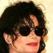 Michael Jackson announces that he will perform at a concert that will benefit the Children of Korea.