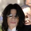 Michael Jackson arrives at the Santa Barbara County courthouse.