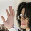 Michael Jackson arrives at the Santa Barbara County courthouse.