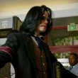 Michael Jackson arrives at the Santa Barbara County courthouse.