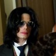 Michael Jackson arrives at the Santa Barbara County courthouse.