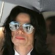 Michael Jackson arrives at the Santa Barbara County courthouse.