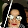 Michael Jackson arrives at the Santa Barbara County courthouse.