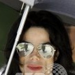Michael Jackson arrives at the Santa Barbara County courthouse.