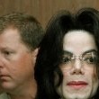 Michael Jackson arrives at the Santa Barbara County courthouse.