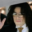 Michael Jackson arrives at the Santa Barbara County courthouse.