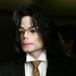 Michael Jackson arrives at the Santa Barbara County courthouse.