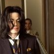 Michael Jackson arrives at the Santa Barbara County courthouse.