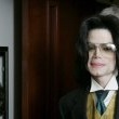 Michael Jackson arrives at the Santa Barbara County courthouse.