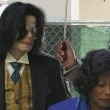 Michael Jackson arrives at the Santa Barbara County courthouse.