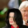 Michael Jackson arrives at the Santa Barbara County courthouse.