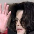 Michael Jackson arrives at the Santa Barbara County courthouse.