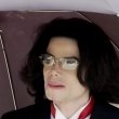 Michael Jackson arrives at the Santa Barbara County courthouse.