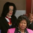 Michael Jackson arrives at the Santa Barbara County courthouse.