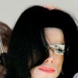 Michael Jackson arrives at the Santa Barbara County courthouse.
