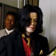 Michael Jackson arrives at the Santa Barbara County courthouse.
