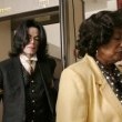 Michael Jackson arrives at the Santa Barbara County courthouse.