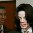 Michael Jackson arrives at the Santa Barbara County courthouse.