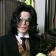 Michael Jackson arrives at the Santa Barbara County courthouse.