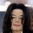 Michael Jackson arrives at the Santa Barbara County courthouse.