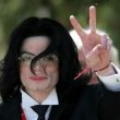 Michael Jackson arrives at the Santa Barbara County courthouse.