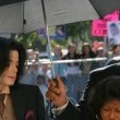 Michael Jackson arrives at the Santa Barbara County courthouse.
