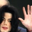 Michael Jackson arrives at the Santa Barbara County courthouse.