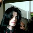 Michael Jackson arrives at the Santa Barbara County courthouse.