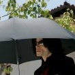 Michael Jackson arrives at the Santa Barbara County courthouse.