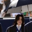 Michael Jackson arrives at the Santa Barbara County courthouse.