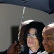 Michael Jackson arrives at the Santa Barbara County courthouse.