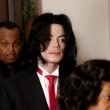 Michael Jackson arrives at the Santa Barbara County courthouse.