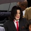 Michael Jackson arrives at the Santa Barbara County courthouse.