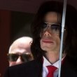 Michael Jackson arrives at the Santa Barbara County courthouse.