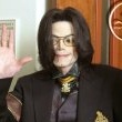 Michael Jackson arrives at the Santa Barbara County courthouse.