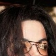 Michael Jackson arrives at the Santa Barbara County courthouse.