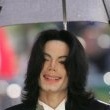 Michael Jackson arrives at the Santa Barbara County courthouse.