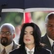 Michael Jackson arrives at the Santa Barbara County courthouse.