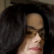Michael Jackson arrives at the Santa Barbara County courthouse.