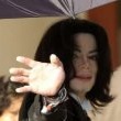 Michael Jackson arrives at the Santa Barbara County courthouse.