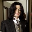 Michael Jackson arrives at the Santa Barbara County courthouse.