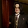 Michael Jackson arrives at the Santa Barbara County courthouse.