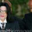 Michael Jackson arrives at the Santa Barbara County courthouse.