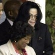 Michael Jackson arrives at the Santa Barbara County courthouse.